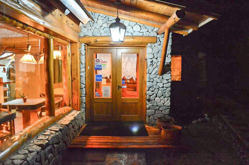 Hosteria Traunco Villa La Angostura Exterior photo